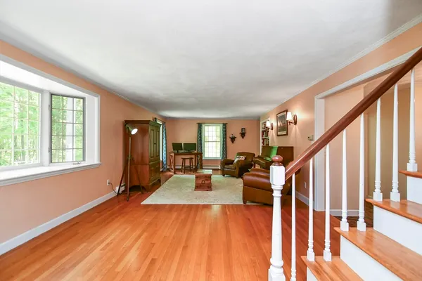 $1,050,000 | 11 Batchelder Road, Boxford, MA 01921
