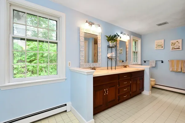 $1,050,000 | 11 Batchelder Road, Boxford, MA 01921