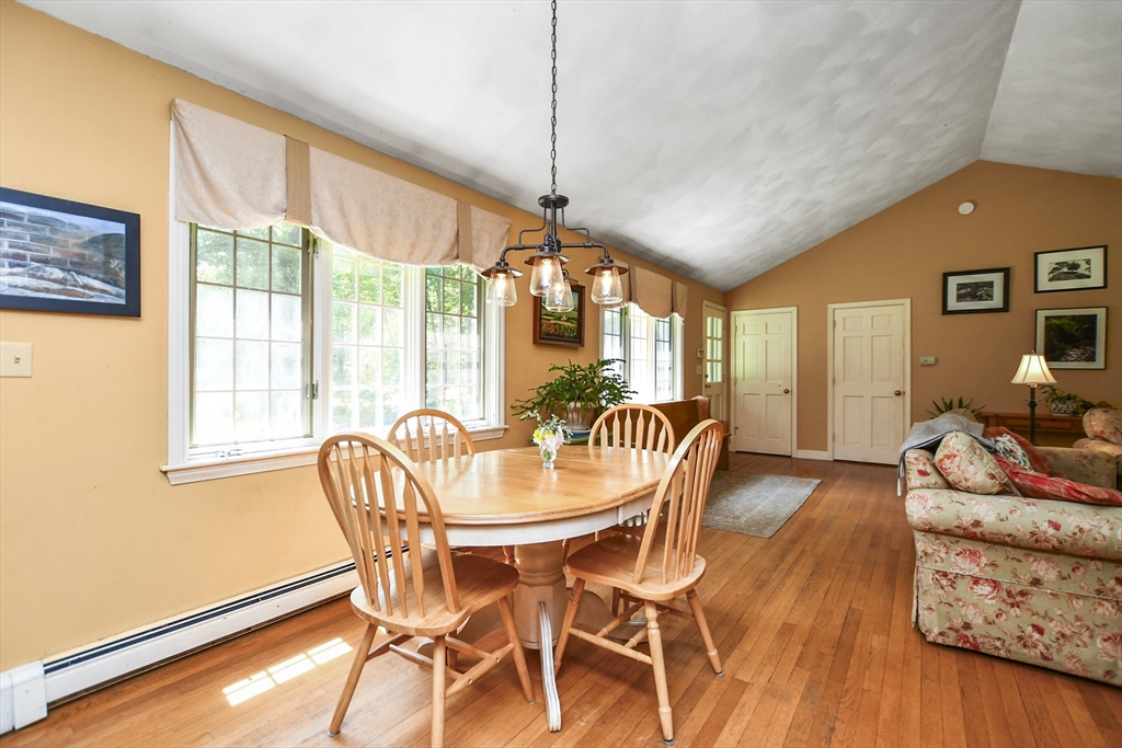 11 Batchelder Road Boxford, MA 01921 - Photo 8 of 42