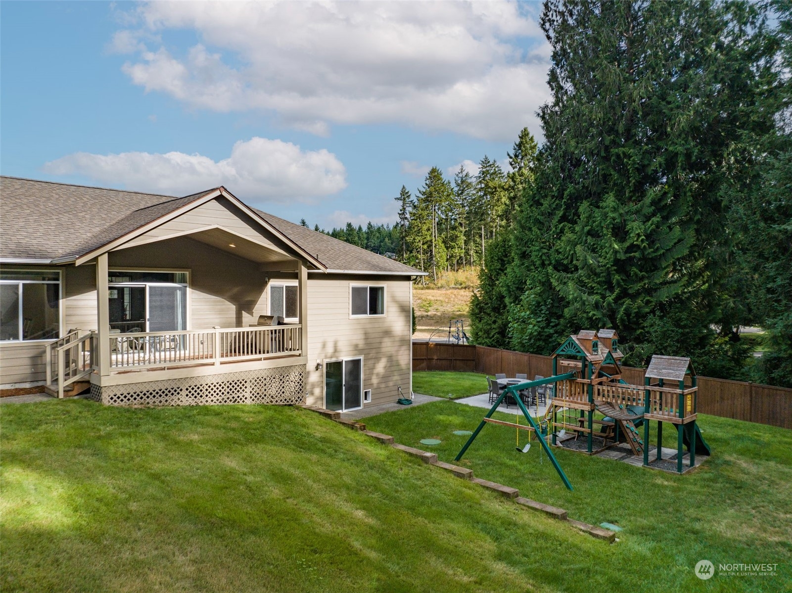 9039 Fox Ridge Lane Southeast Olympia, WA 98513 - Photo 35 of 37 Gallery Image 35