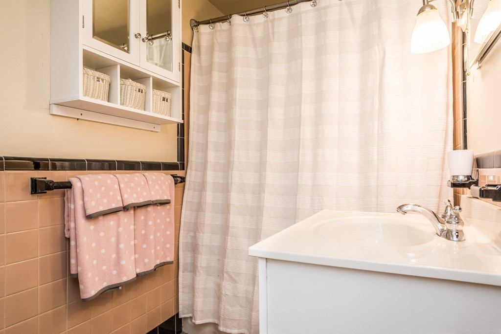11 Ardmore Road Worcester, MA 01609 - Photo 17 of 30 Gallery Image 17