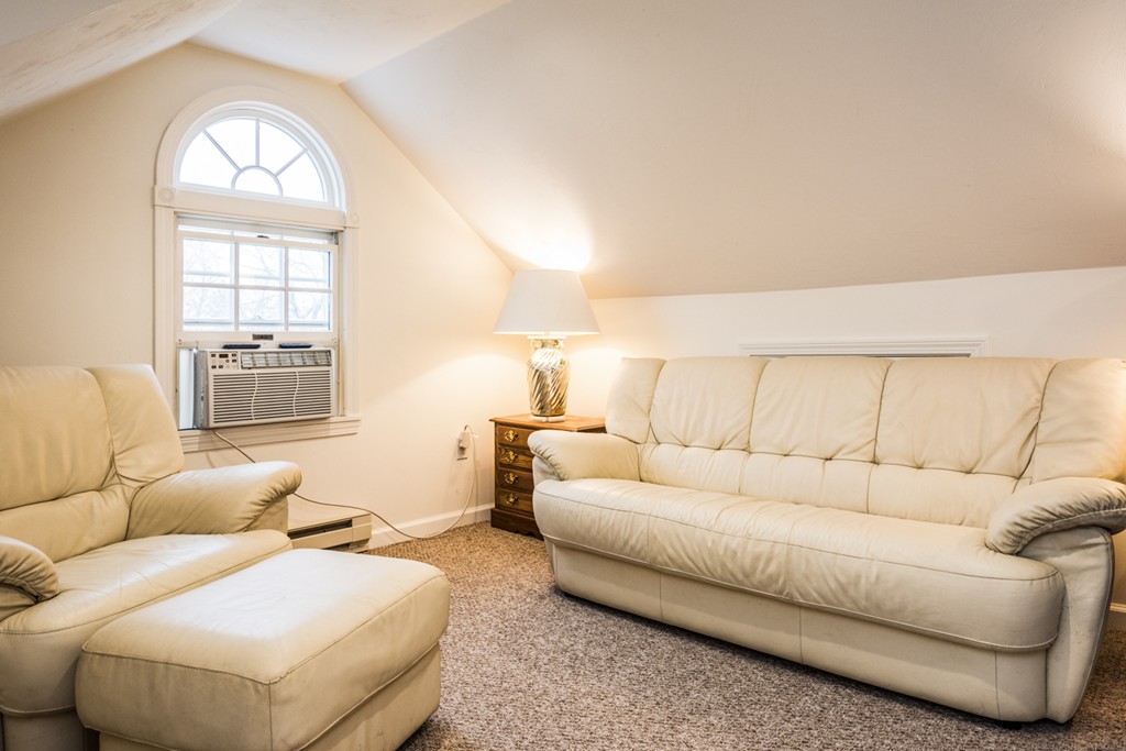 11 Ardmore Road Worcester, MA 01609 - Photo 24 of 30 Gallery Image 24