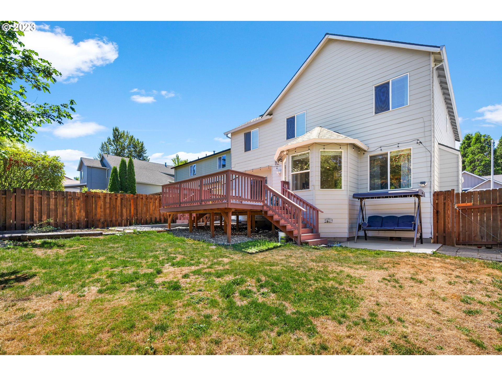 1648 Northeast Barnes Lane Gresham, OR 97030 - Photo 37 of 41