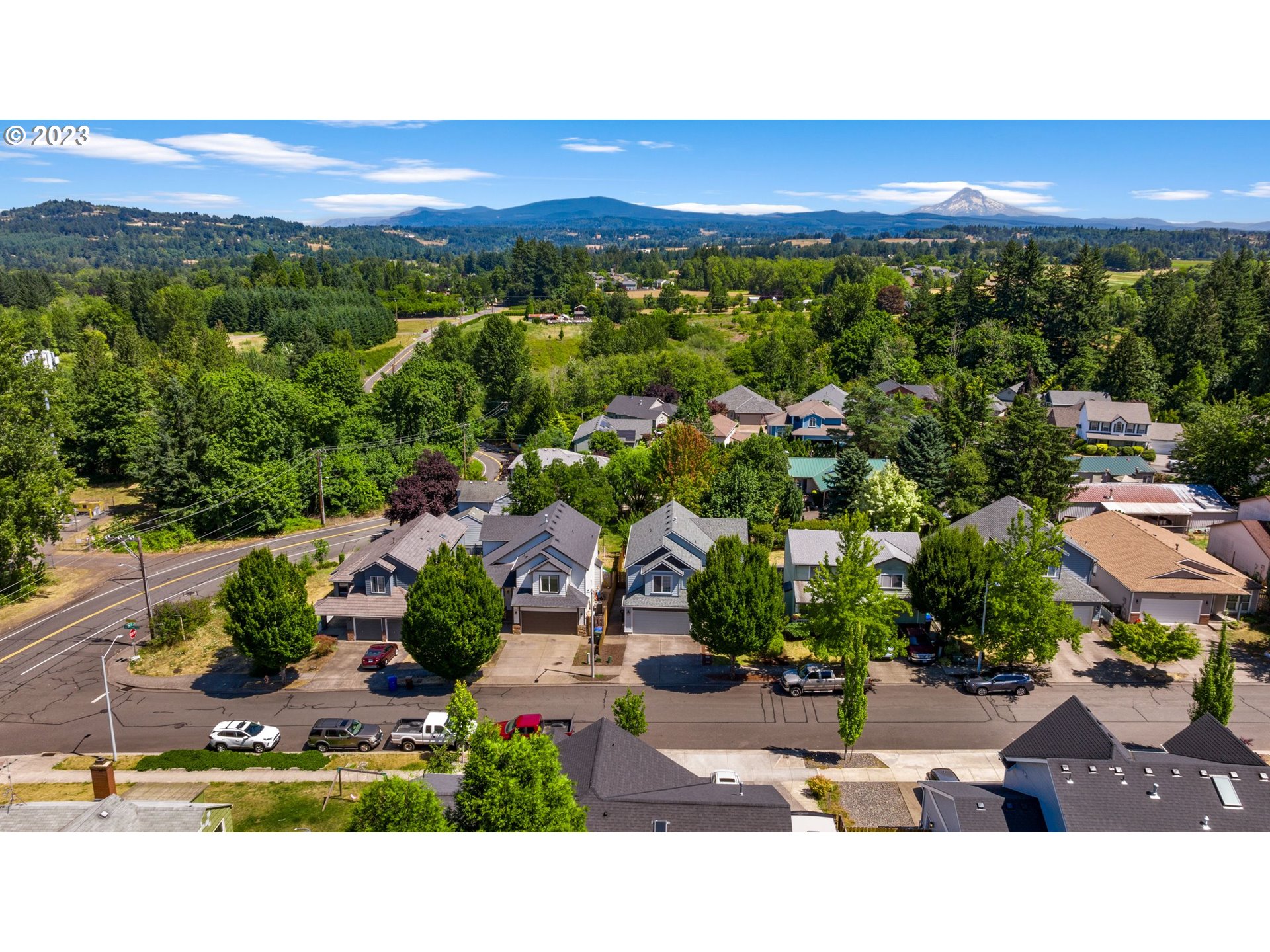 1648 Northeast Barnes Lane Gresham, OR 97030 - Photo 39 of 41