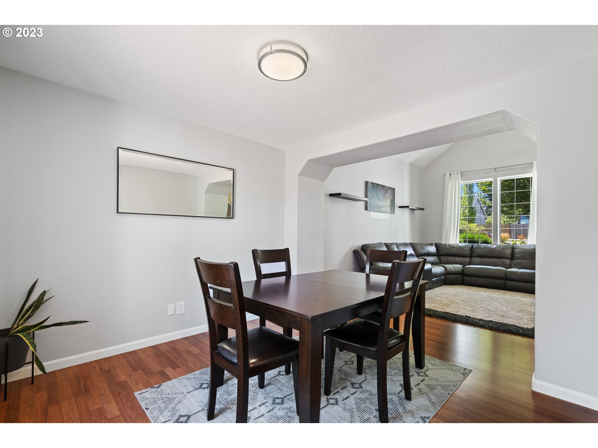 1648 Northeast Barnes Lane Gresham, OR 97030 - Photo 6 of 41