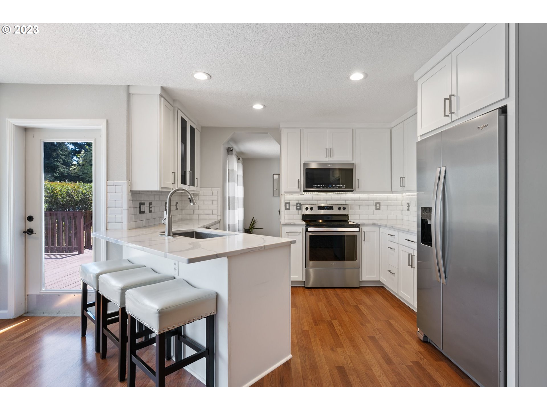 1648 Northeast Barnes Lane Gresham, OR 97030 - Photo 7 of 41 Kitchen