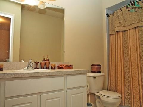 2747 Eastern Rochester, MI 48307 - Photo 8 of 10 631252-7.JPG