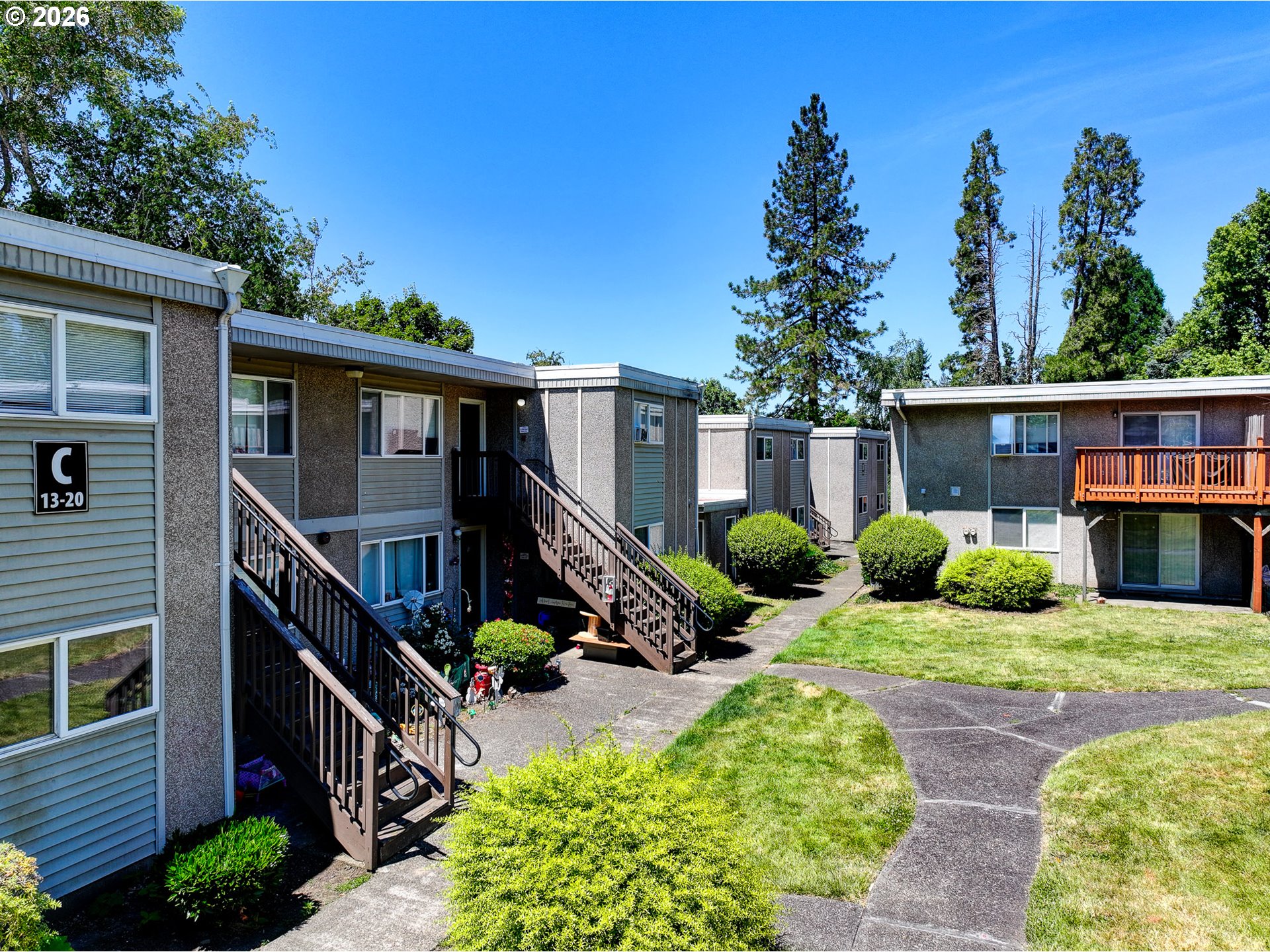 13455 Southeast Oatfield Road Milwaukie, OR 97222 - Photo 1 of 47