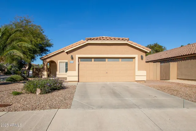 $439,000 | 7006 West Kings Avenue, Peoria, AZ 85382