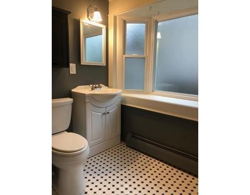 124 Powell Avenue Springfield, MA 01118 - Photo 4 of 8