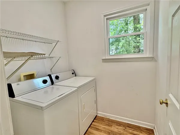 $2,350 | 1667 Woodsford Road, Kennesaw, GA 30152