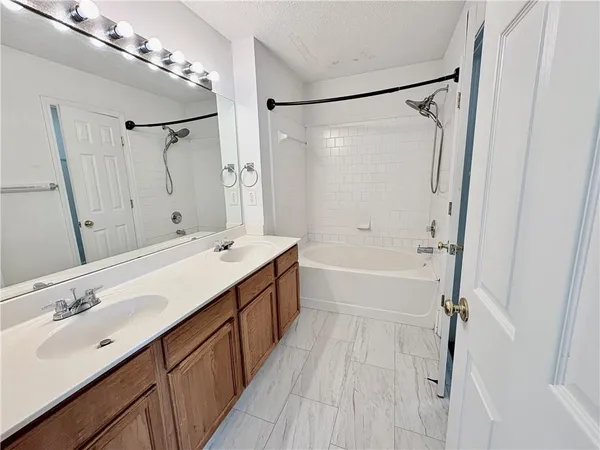 $2,350 | 1667 Woodsford Road, Kennesaw, GA 30152