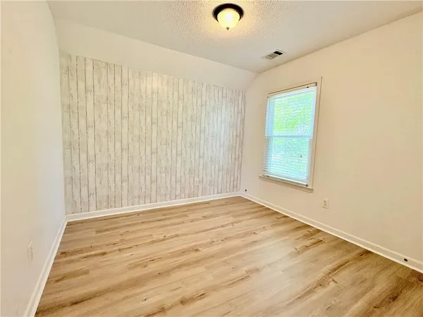 $2,350 | 1667 Woodsford Road, Kennesaw, GA 30152