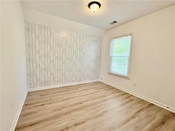 $2,350 | 1667 Woodsford Road, Kennesaw, GA 30152