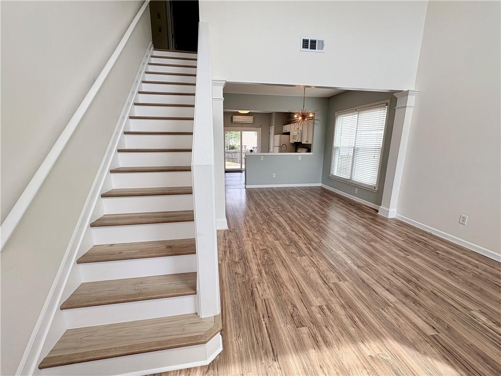 1667 Woodsford Road Kennesaw, GA 30152 - Photo 4 of 27