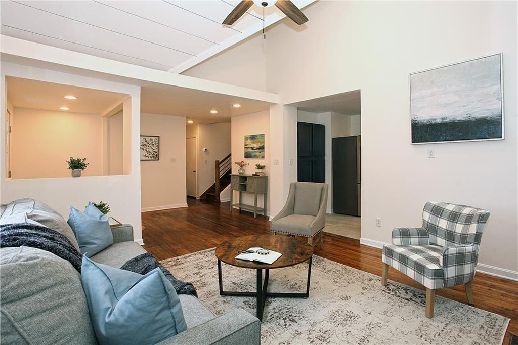46 Michael Road Russellton, PA 15076 - Photo 5 of 25 a living room with furniture and a rug
