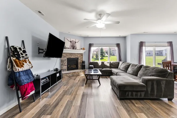 $355,000 | 11288 Parkers Bay Drive, Fort Wayne, IN 46845