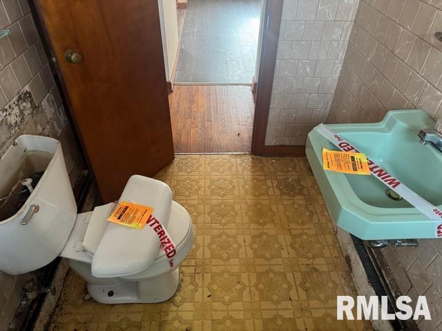 113 South Maple Street Stonington, IL 62567 - Photo 9 of 17