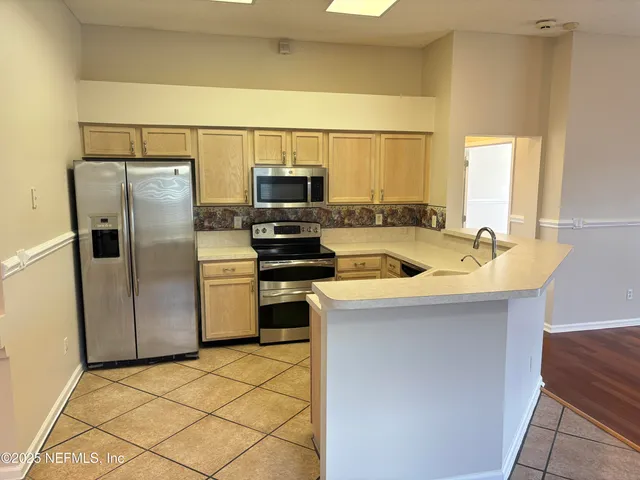 $1,925 | 8984 Bridgecreek Drive West, Jacksonville, FL 32244