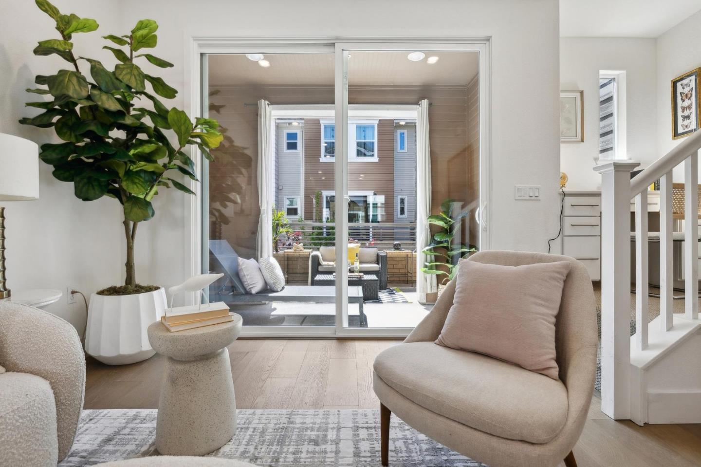 2266 Mora Place Mountain View, CA 94040 - Photo 4 of 32