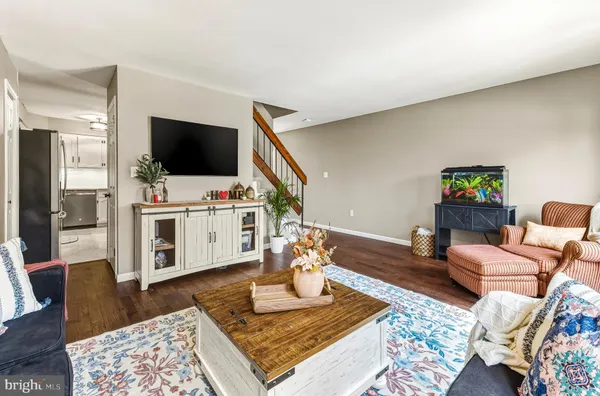 $450,000 | 8 Chelsea Circle, Flemington, NJ 08822