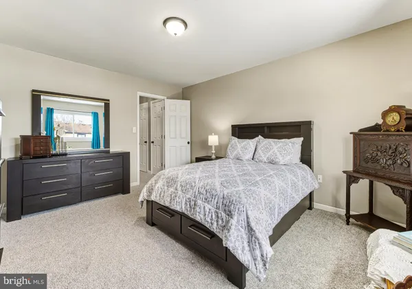 $450,000 | 8 Chelsea Circle, Flemington, NJ 08822