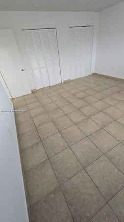 $1,700 | 690 Northeast 123rd Street, Unit 208, North Miami, FL 33161