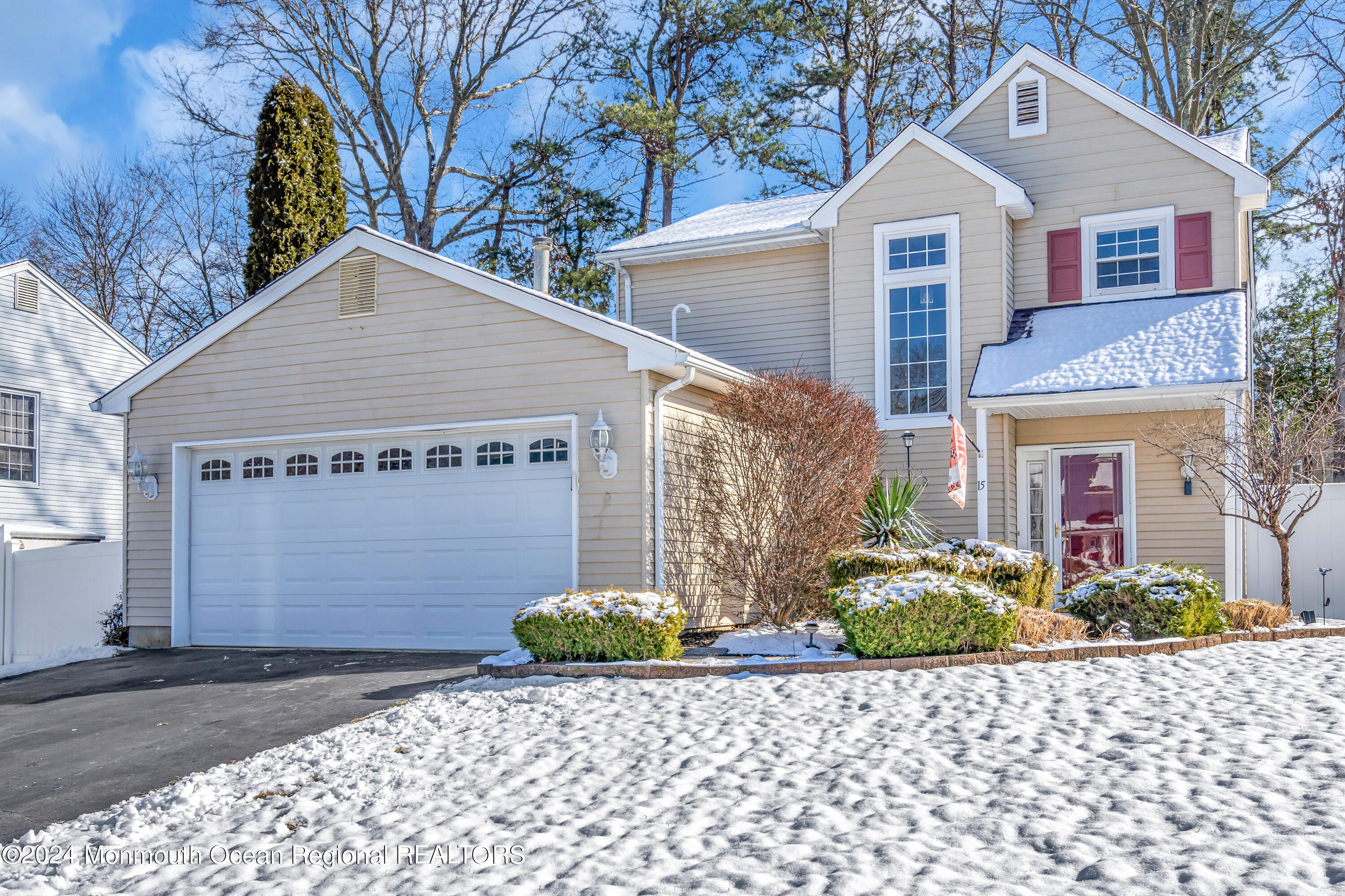 15 Reed Road Howell, NJ 07731 - Photo 2 of 52 002_dsc04905_copy