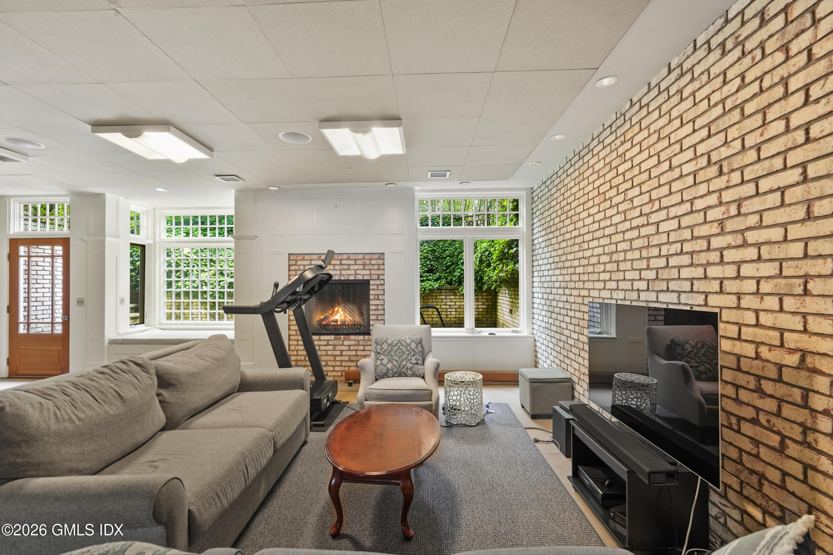 2 Wahneta Road Old Greenwich, CT 06870 - Photo 22 of 30 DSC03120