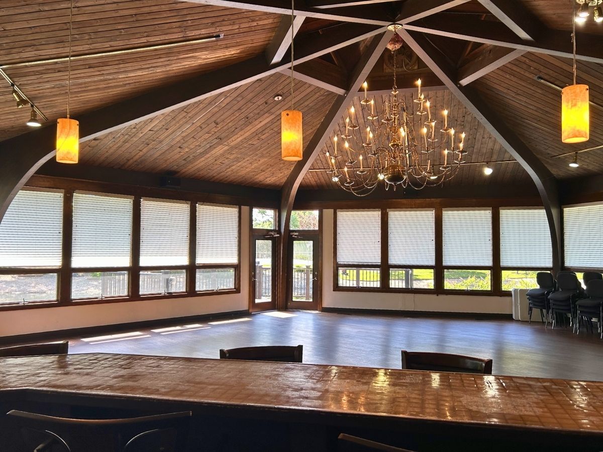 1206 New Wilke Road, Unit 206 Arlington Heights, IL 60005 - Photo 12 of 17 a view of swimming pool with a large window and sitting space