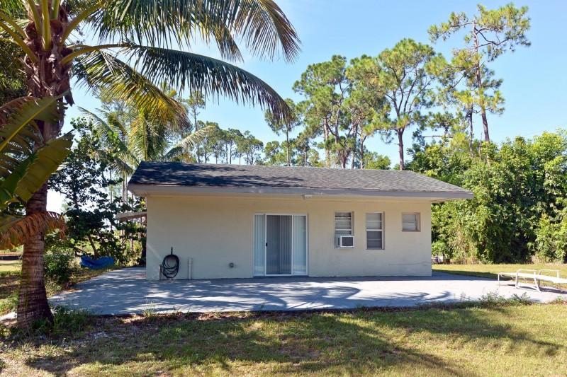 883 West Rambling Drive Wellington, FL 33414 - Photo 31 of 49 05
