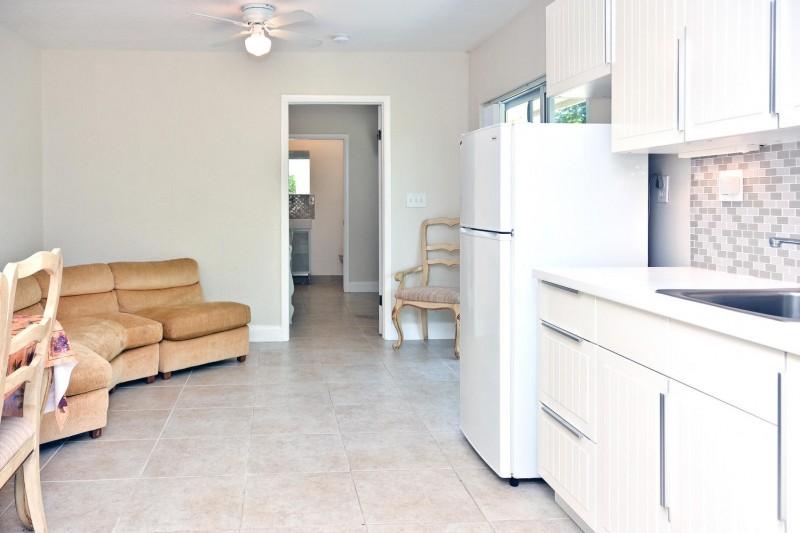 883 West Rambling Drive Wellington, FL 33414 - Photo 36 of 49 10