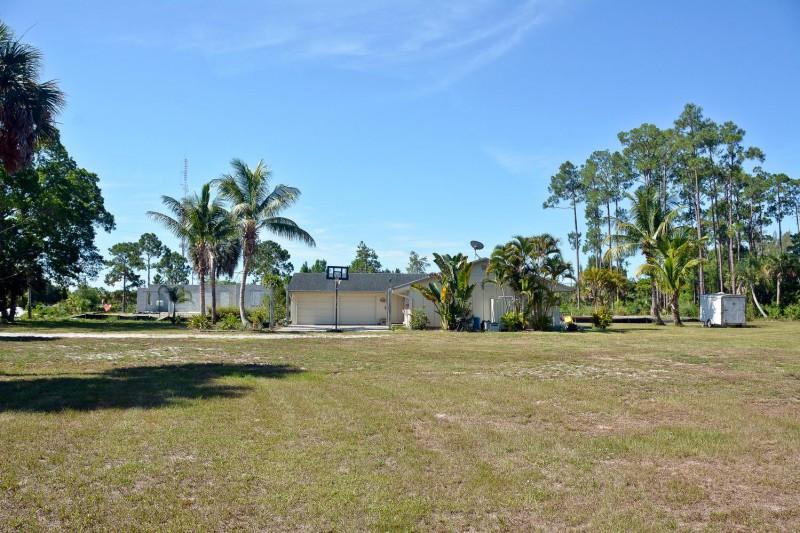 883 West Rambling Drive Wellington, FL 33414 - Photo 43 of 49 17