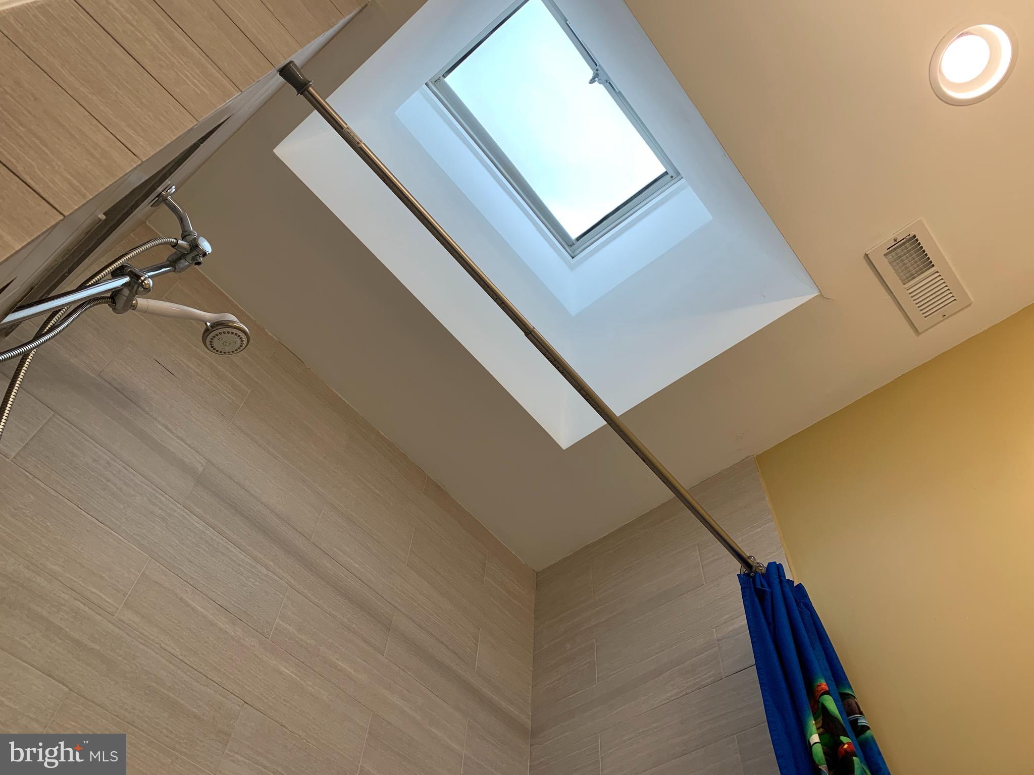 9926 Wingtip Road Philadelphia, PA 19115 - Photo 28 of 58 Gallery Image 28