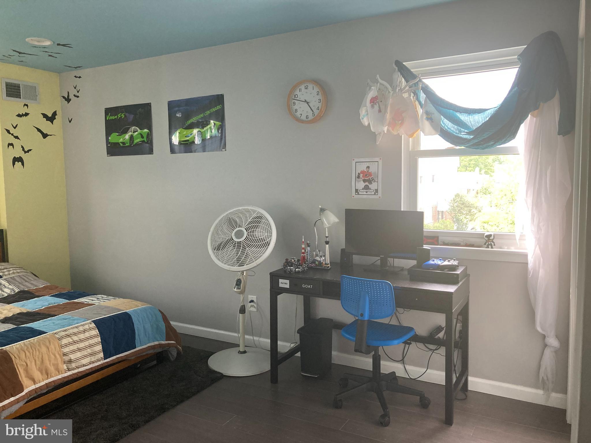 9926 Wingtip Road Philadelphia, PA 19115 - Photo 37 of 58 Gallery Image 37