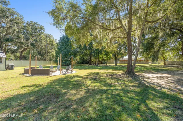 $425,000 | 5935 Pleasant Farm Drive, Beaufort, SC 29906