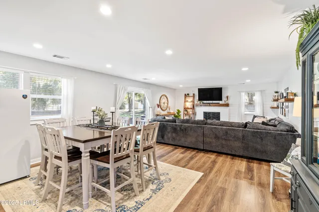 $425,000 | 5935 Pleasant Farm Drive, Beaufort, SC 29906