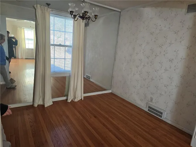 $200,000 | 520 East 66th Terrace, Kansas City, MO 64131