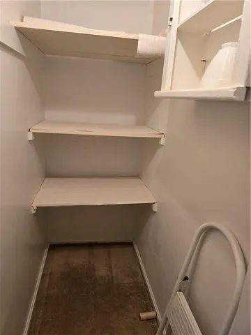 $200,000 | 520 East 66th Terrace, Kansas City, MO 64131