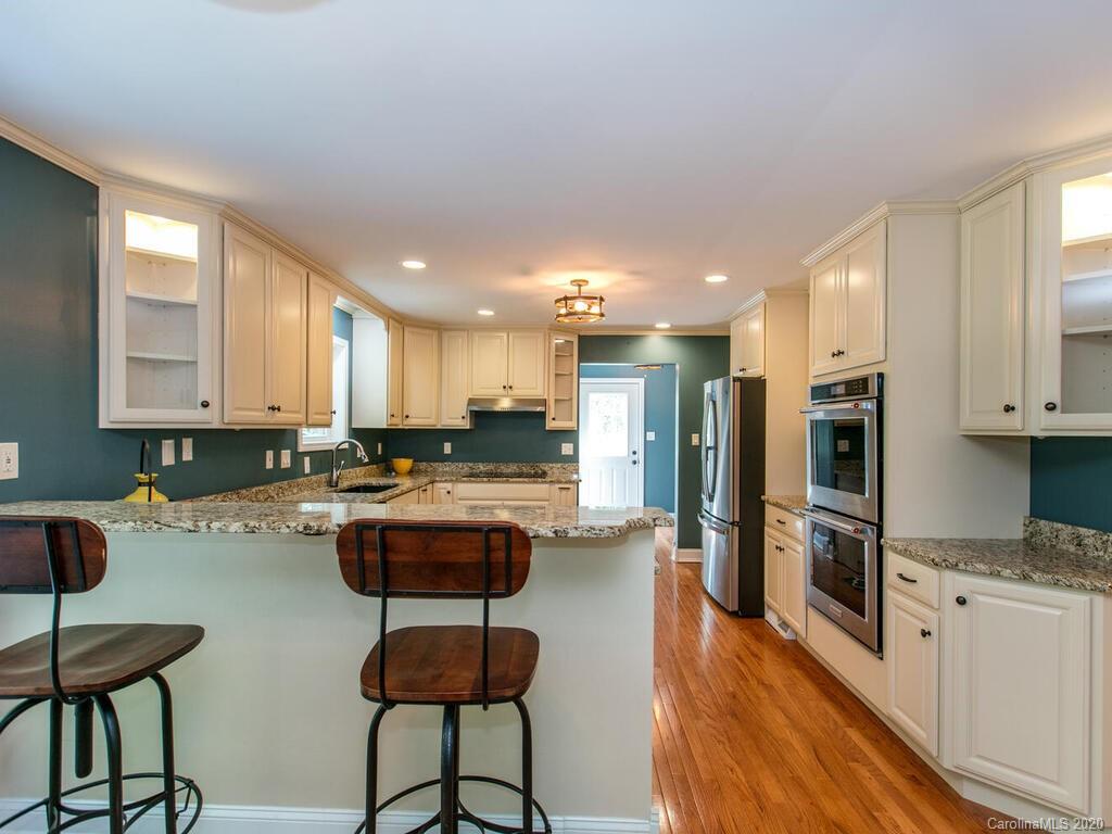 203 Riva Ridge Drive Fairview, NC 28730 - Photo 16 of 39 Gallery Image 16