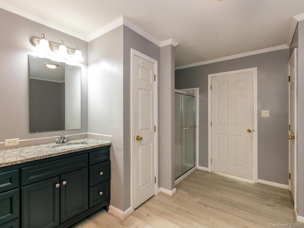 203 Riva Ridge Drive Fairview, NC 28730 - Photo 25 of 39 Gallery Image 25