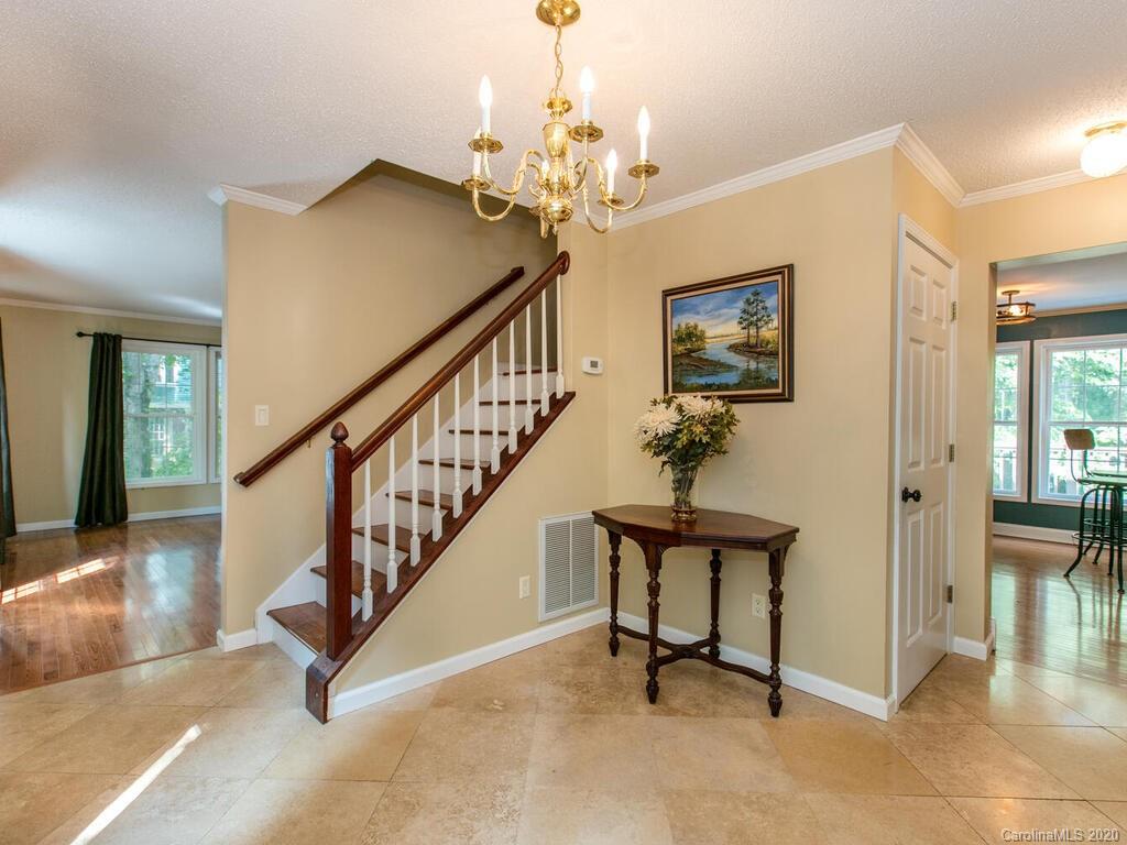 203 Riva Ridge Drive Fairview, NC 28730 - Photo 5 of 39 Gallery Image 5