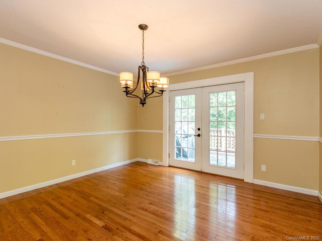 203 Riva Ridge Drive Fairview, NC 28730 - Photo 9 of 39 Gallery Image 9