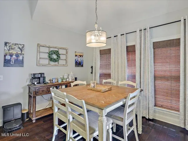 $399,900 | 206 Richmond Pointe Way, Richland, MS 39218