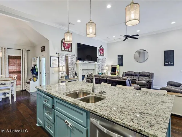 $399,900 | 206 Richmond Pointe Way, Richland, MS 39218