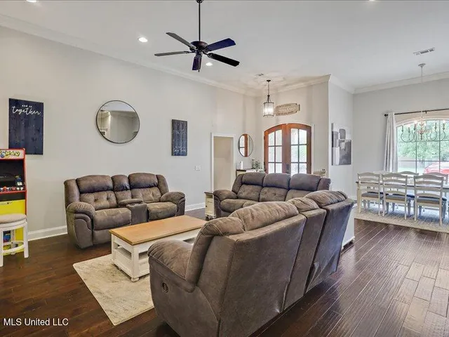 $399,900 | 206 Richmond Pointe Way, Richland, MS 39218