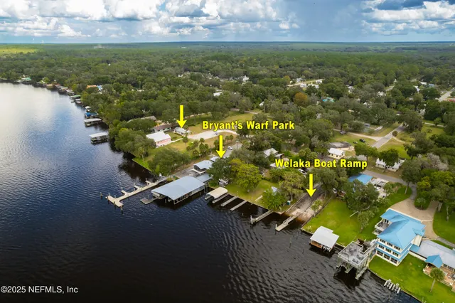 $249,000 | 100 Ashton Circle, Unit 24, Welaka, FL 32193