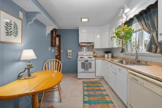 $445,000 | 14 Heritage Hill Road, Holderness, NH 03245