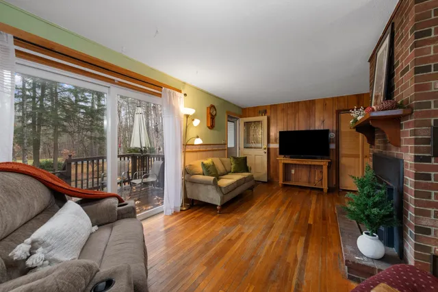 $445,000 | 14 Heritage Hill Road, Holderness, NH 03245