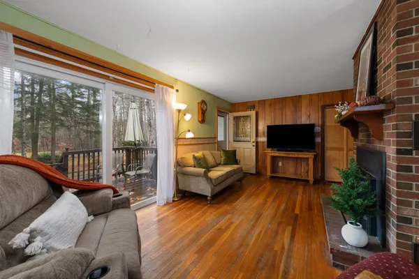 $425,000 | 14 Heritage Hill Road, Holderness, NH 03245